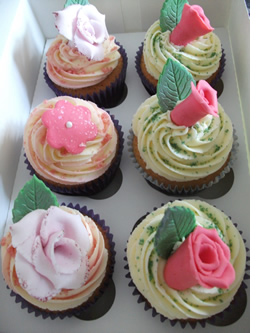 Vintage Rose Cupcakes by Catering Heaven
